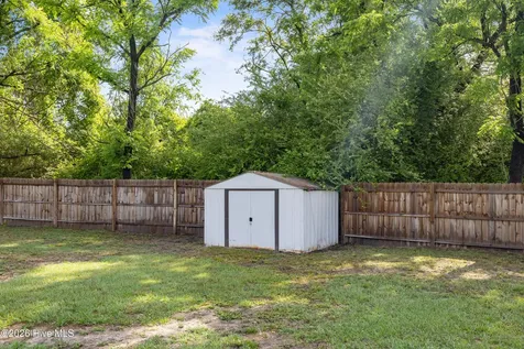 910 Beasleys Mill Road Warsaw NC 28398