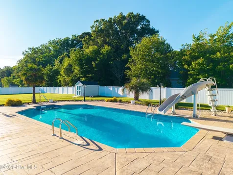 121 New Colony Drive Moyock NC 27958