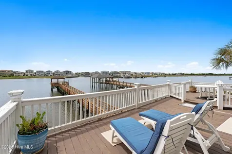 2022 W Sea Aire Canal SW Supply NC 28462