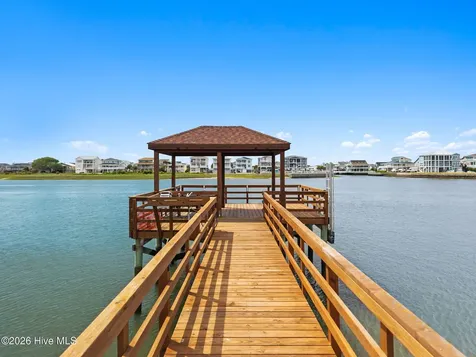 2022 W Sea Aire Canal SW Supply NC 28462