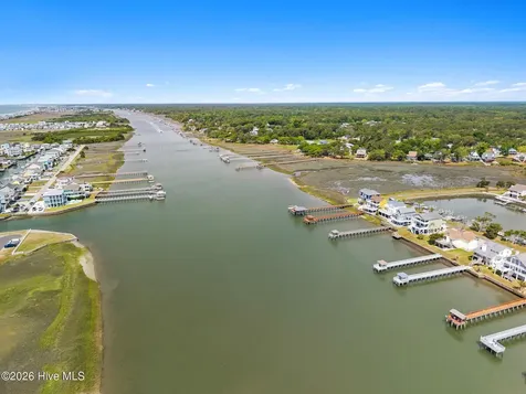 2022 W Sea Aire Canal SW Supply NC 28462