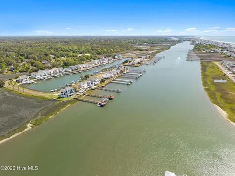 2022 W Sea Aire Canal SW Supply NC 28462