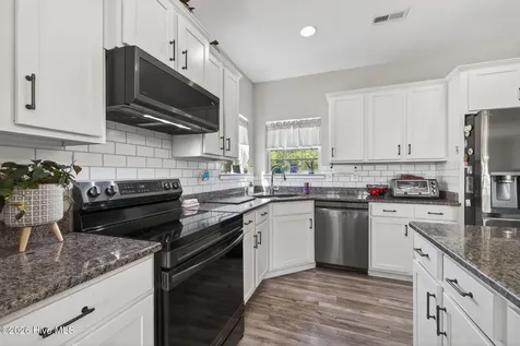 120 Rosedale Drive Moyock NC 27958