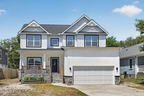 163 NE 2nd Street Oak Island NC 28465