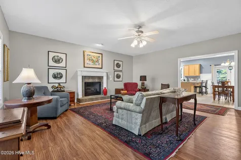 115 Vincent Way Aberdeen NC 28315