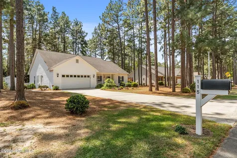 115 Vincent Way Aberdeen NC 28315
