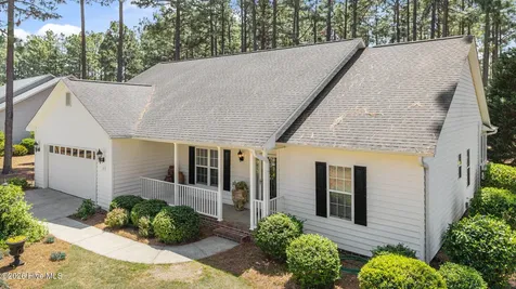 115 Vincent Way Aberdeen NC 28315