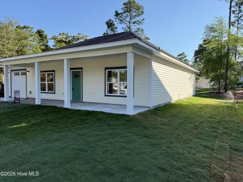 186 Cherry Road Southport NC 28461