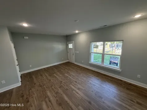 186 Cherry Road Southport NC 28461