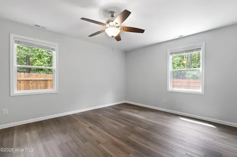 629 Walnut Drive Jacksonville NC 28540