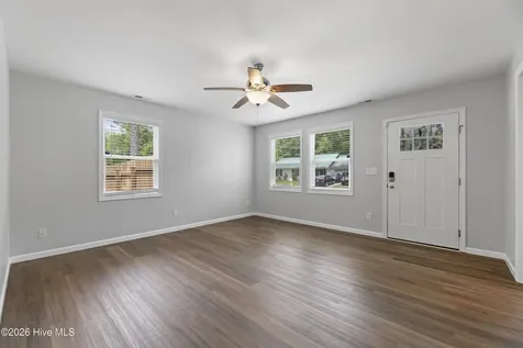 629 Walnut Drive Jacksonville NC 28540