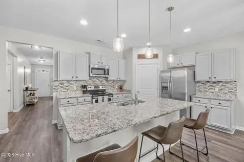 691 Avington Lane NE Leland NC 28451