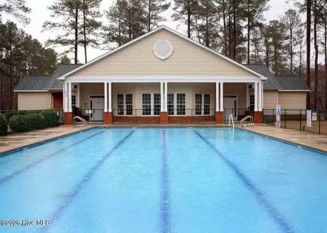 104 York Court Chocowinity NC 27817