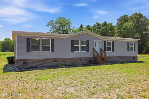 2948 Old New Bern Road Chocowinity NC 27817