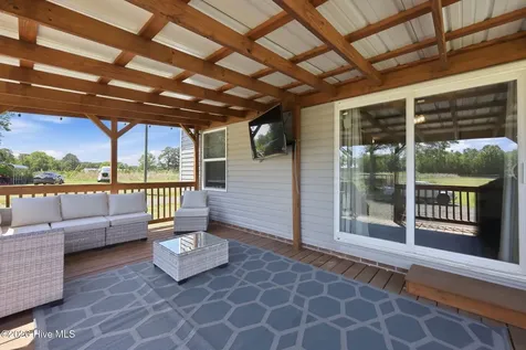 2948 Old New Bern Road Chocowinity NC 27817