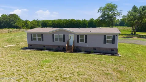 2948 Old New Bern Road Chocowinity NC 27817