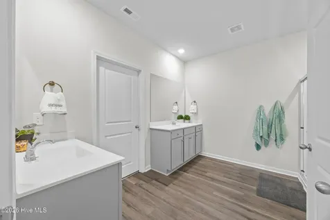 3021 Lochgreen Circle Leland NC 28451