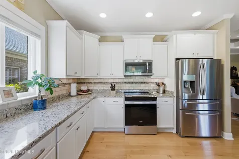 8469 Oak Abbey Trail NE Leland NC 28451