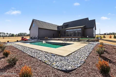 7839 Raleigh Road Benson NC 27504
