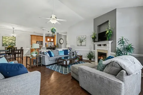 1820 Jennifer Lane Fayetteville NC 28314