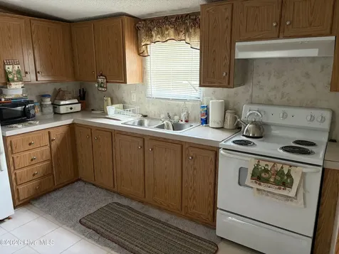 1943 Nc Highway 561 E Cofield NC 27922