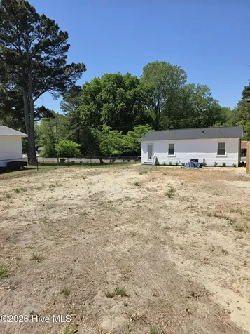 112 Hillview Street Candor NC 27229