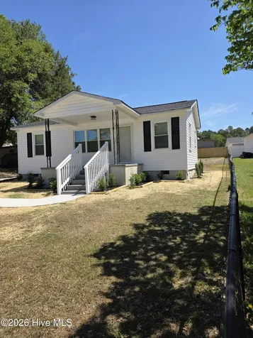 112 Hillview Street Candor NC 27229