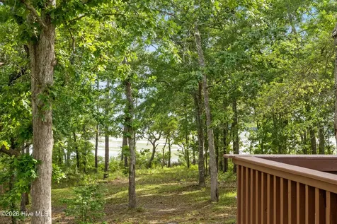 1004 Gate 3 SW Shallotte NC 28470