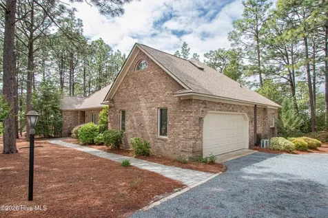 2 Interlachon Drive Pinehurst NC 28374