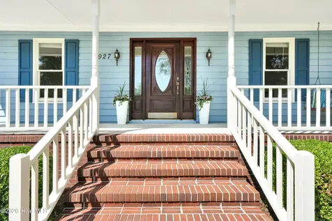4927 Woodcrest Drive Castle Hayne NC 28429
