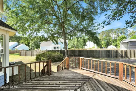 4927 Woodcrest Drive Castle Hayne NC 28429