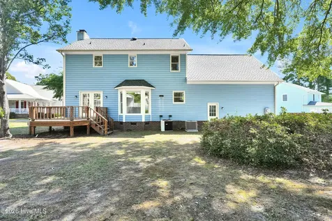 4927 Woodcrest Drive Castle Hayne NC 28429