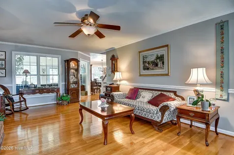 132 South Street Moyock NC 27958