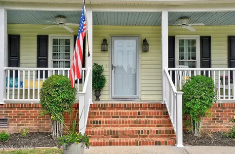 132 South Street Moyock NC 27958
