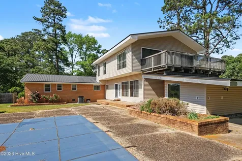 406 Connies Circle Goldsboro NC 27530
