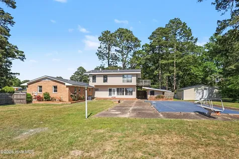 406 Connies Circle Goldsboro NC 27530