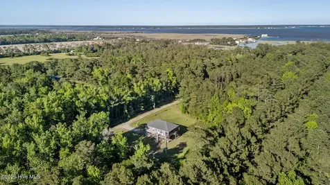 125 Neptune Lane Beaufort NC 28516
