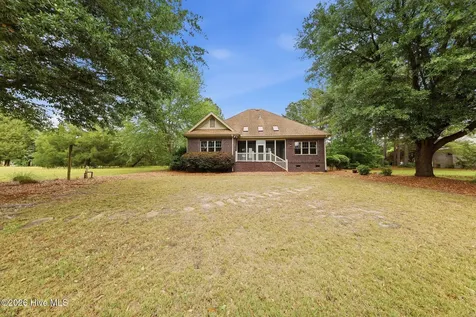 168 Cedar Point Drive Wallace NC 28466