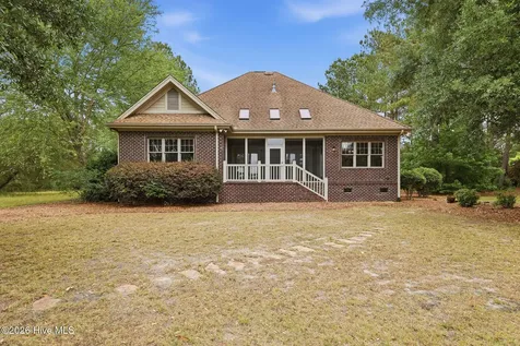 168 Cedar Point Drive Wallace NC 28466