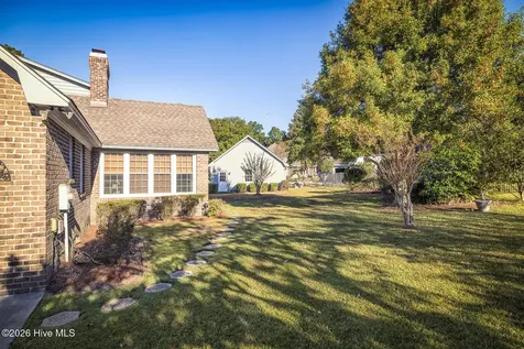 140 Spring Creek Lane Wilmington NC 28411
