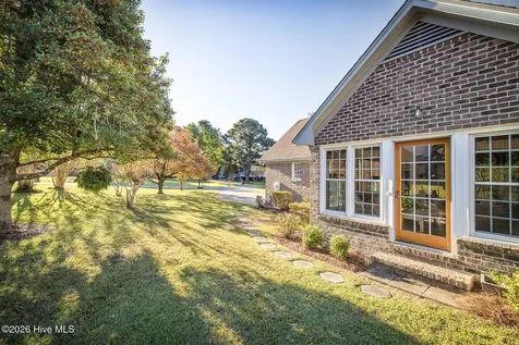 140 Spring Creek Lane Wilmington NC 28411