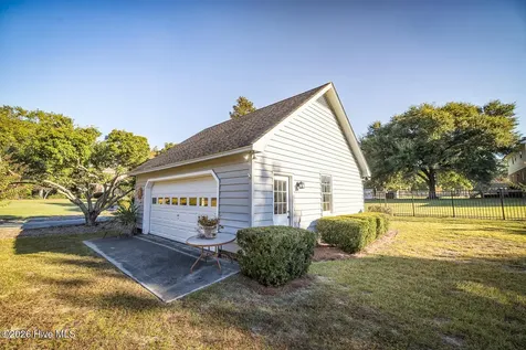 140 Spring Creek Lane Wilmington NC 28411
