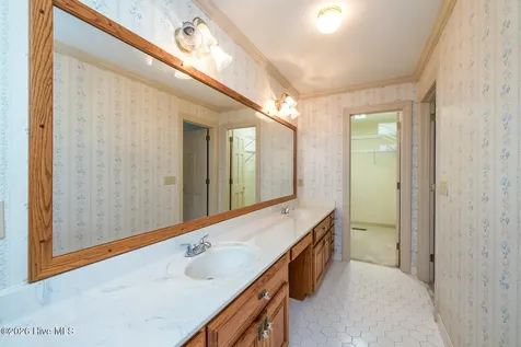140 Spring Creek Lane Wilmington NC 28411