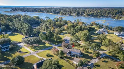 140 Spring Creek Lane Wilmington NC 28411