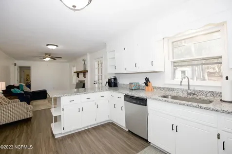 901 Glendale Drive Aberdeen NC 28315