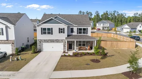 1027 Minnette Circle New Bern NC 28562