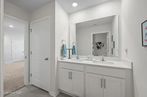 1027 Minnette Circle New Bern NC 28562