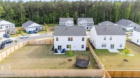 1027 Minnette Circle New Bern NC 28562