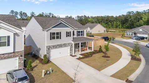 1027 Minnette Circle New Bern NC 28562