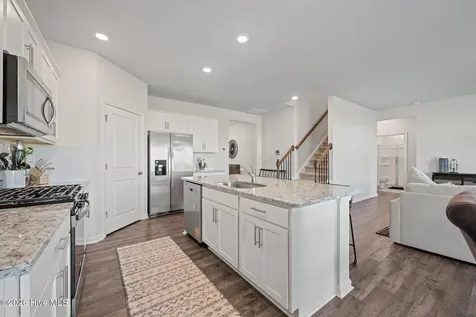 1027 Minnette Circle New Bern NC 28562